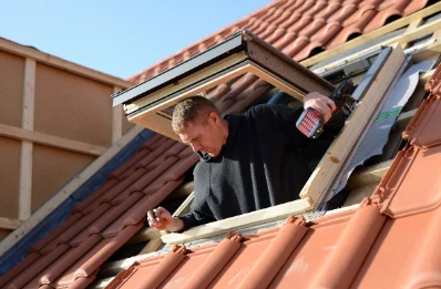 Pose de fenêtres de toit Velux à Bourgougnague